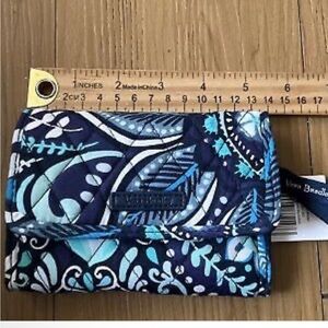 Vera Bradley RFid Euro Wallet Blue Island Meditation